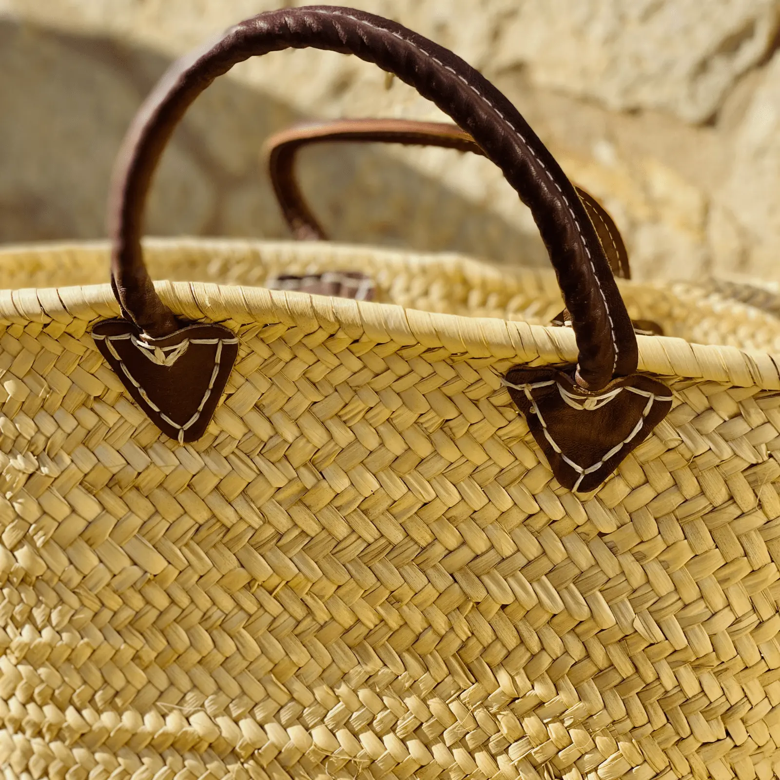 Handmade Palm Basket with Short Leather Handle - Image 3