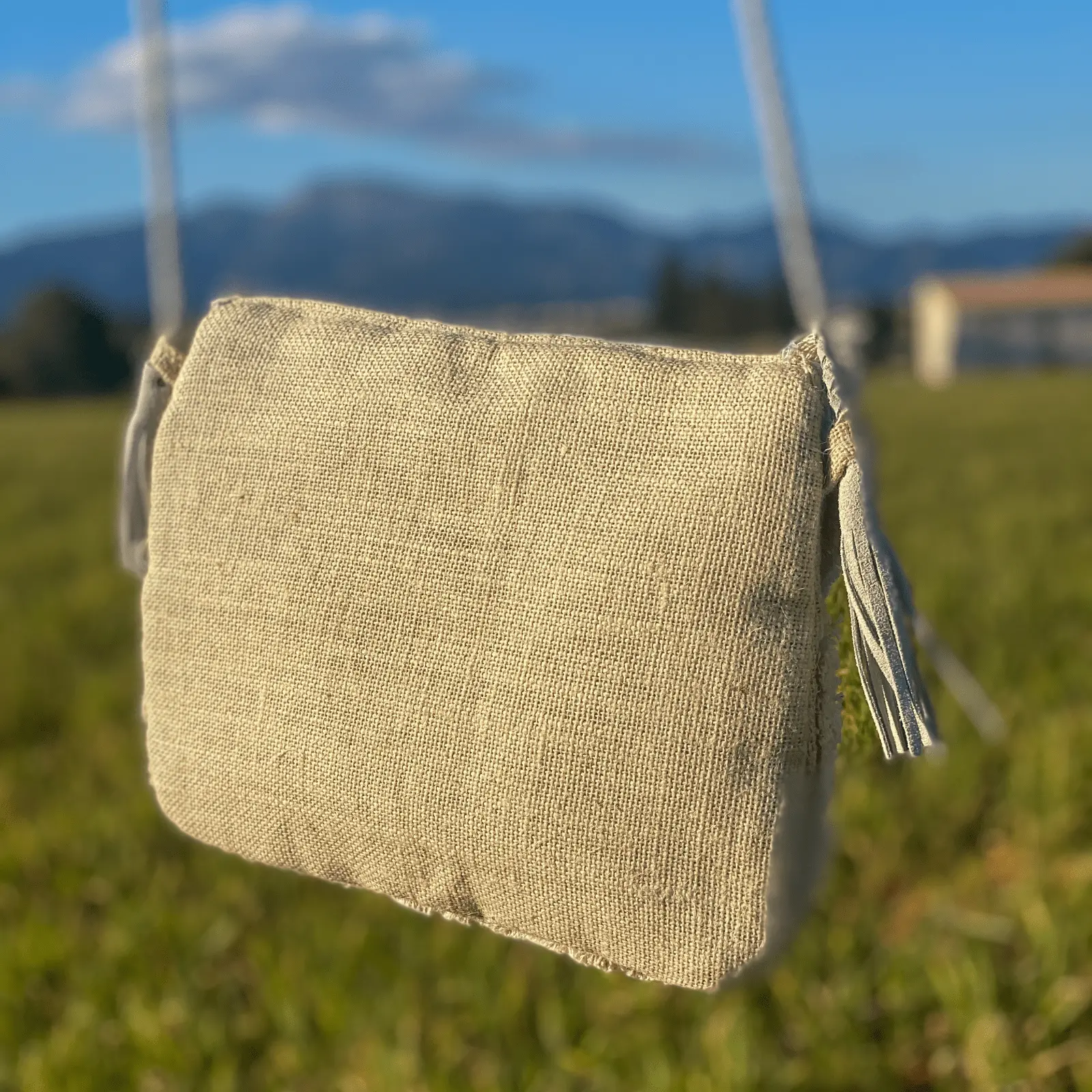Bolso de Tela de Yute Beige con Monedas - Imagen 6