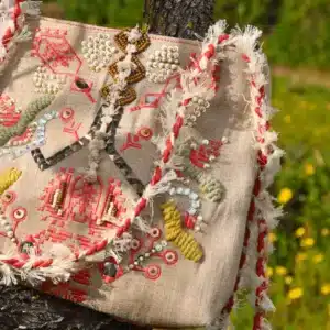 Bolso de Lona con Bordado Color Coral y Asa para Colgar