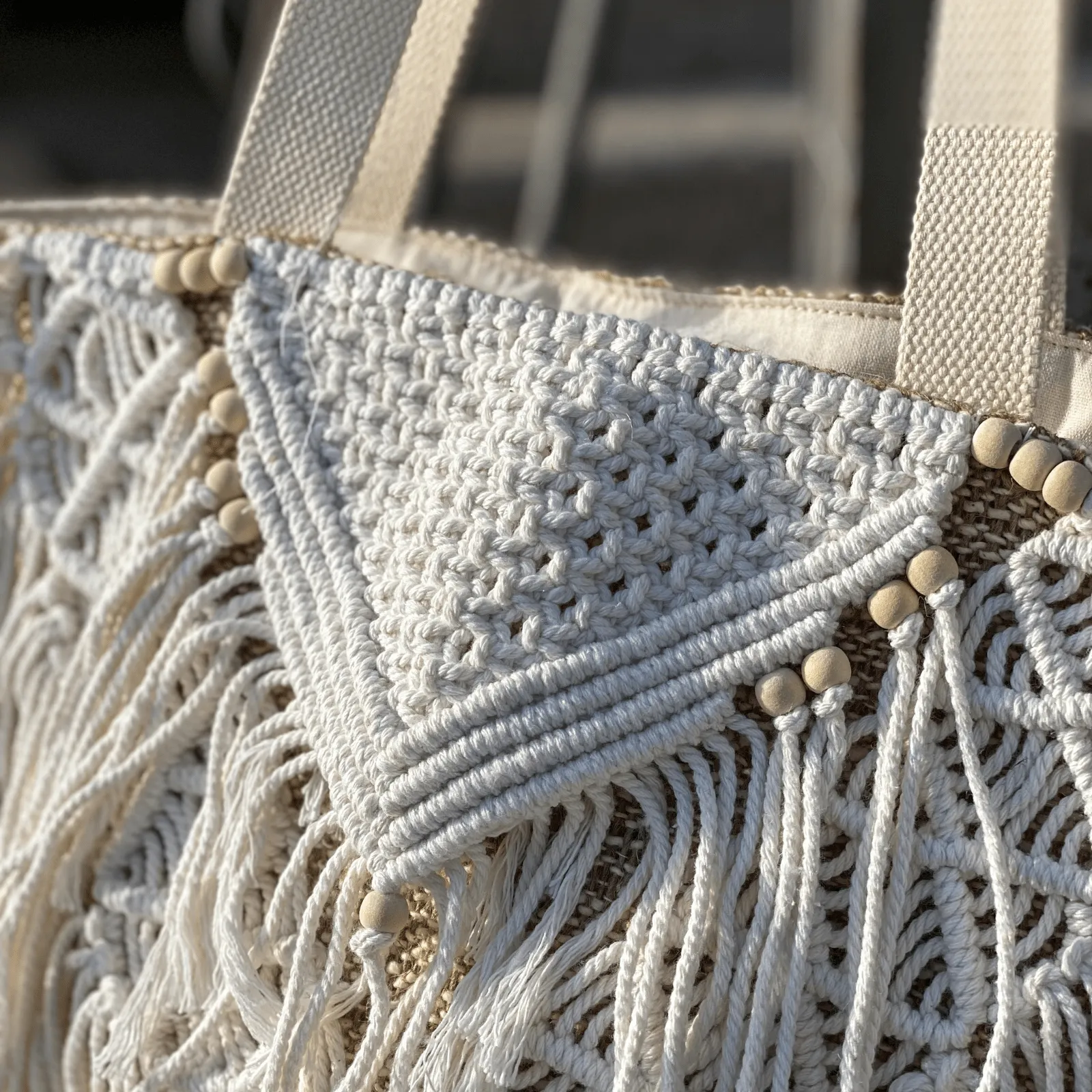 Tote bag made in Bali in cotton and macrame - Image 4