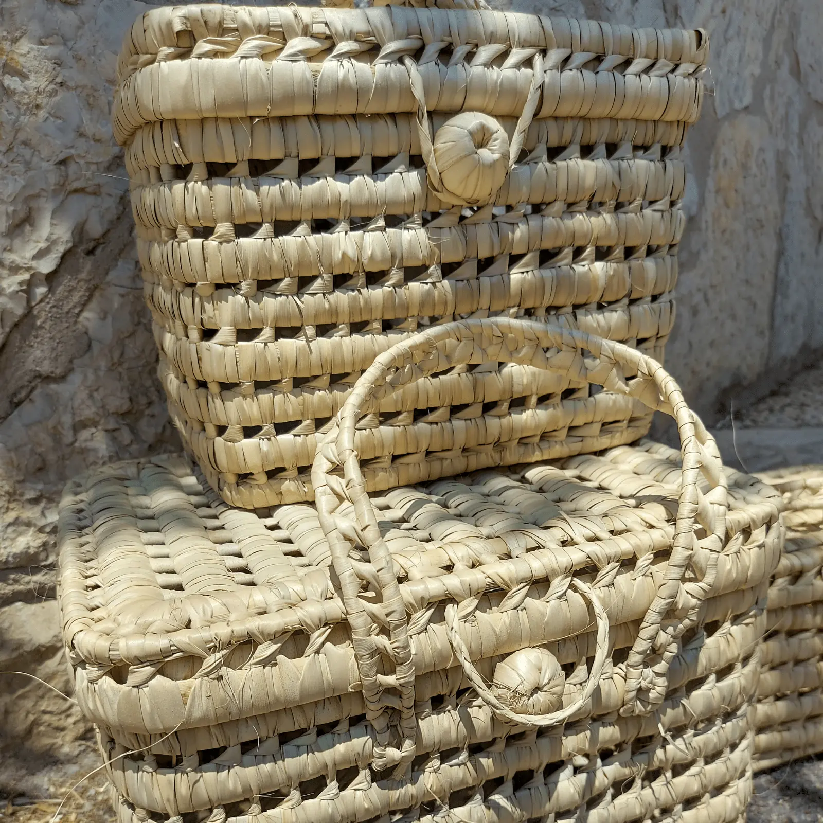 Small Cane Picnic Basket - Image 3