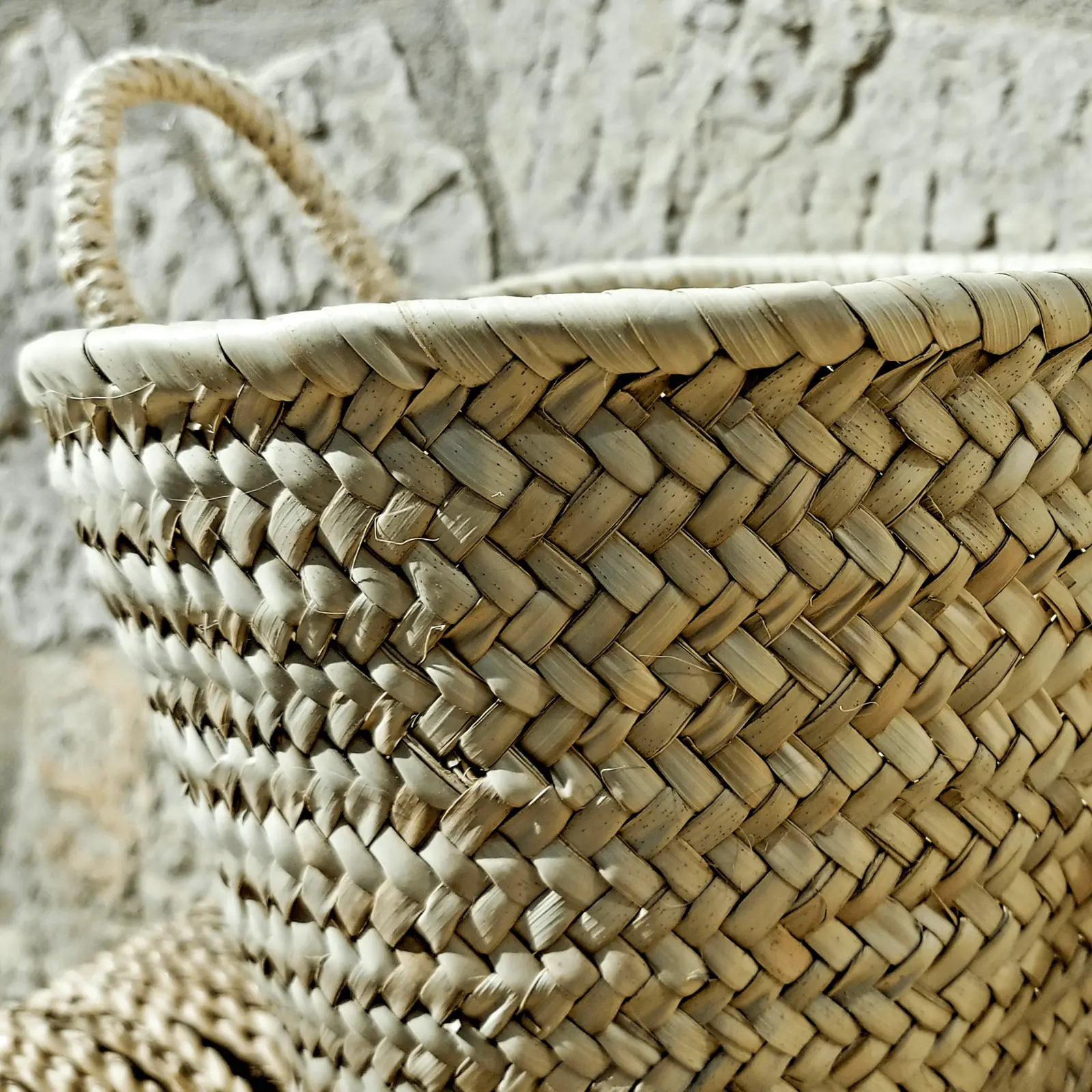 Palm Basket with small handle - Image 4