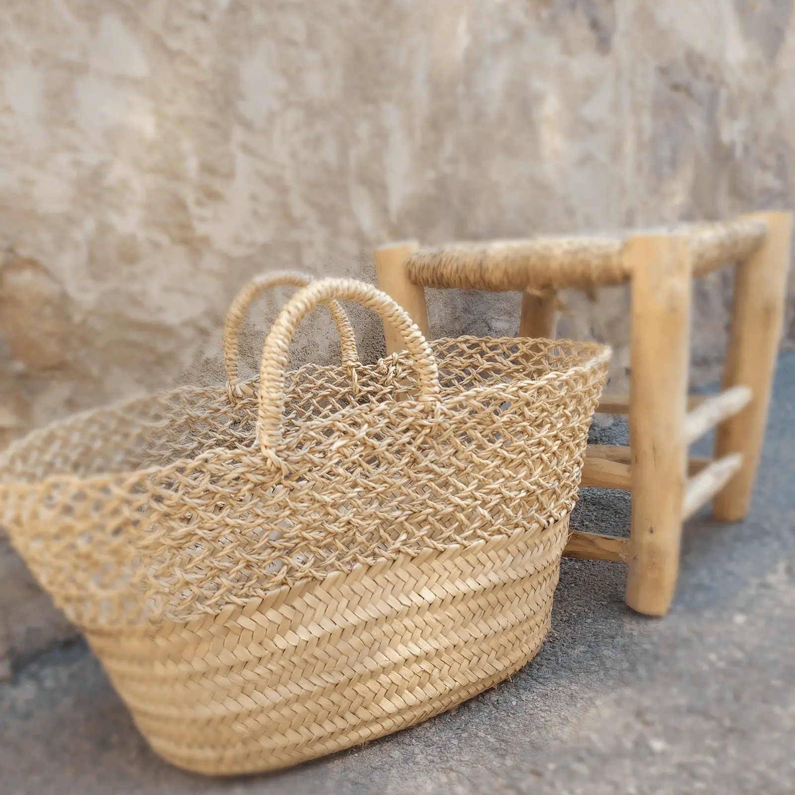 Palm and Enea Basket with Handles - Image 4