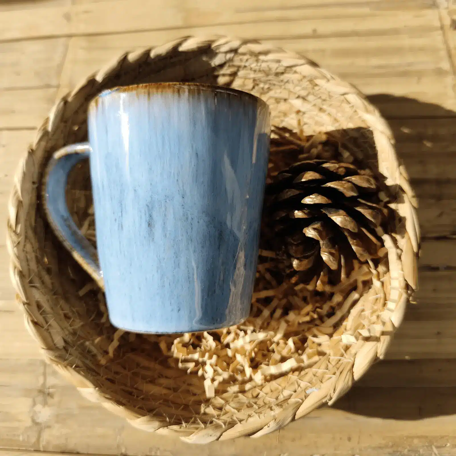 Cesta de Seagrass con Taza Grande en Color Gris Azulado - Imagen 2
