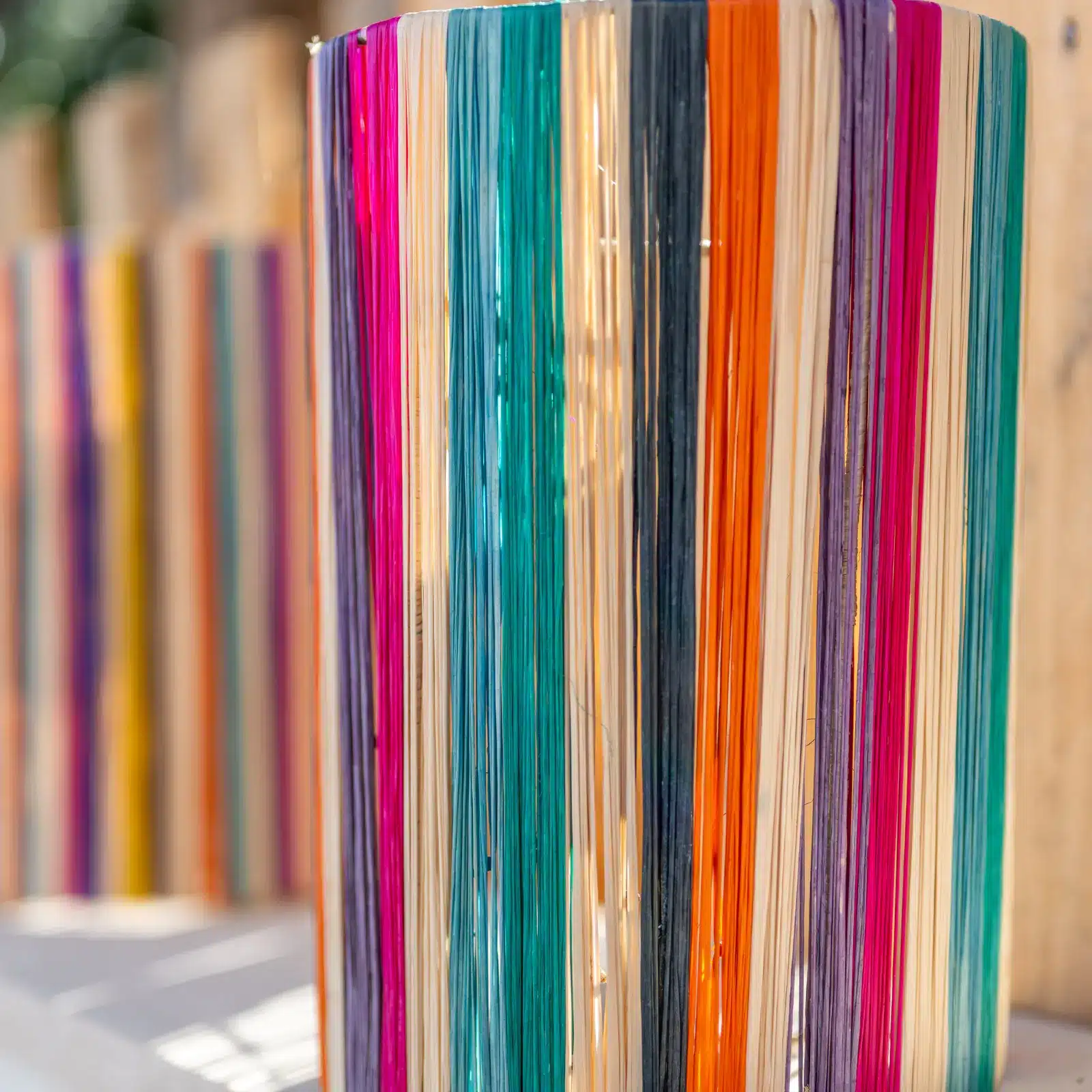 Wall Lamp with Colored Raffia - Image 3