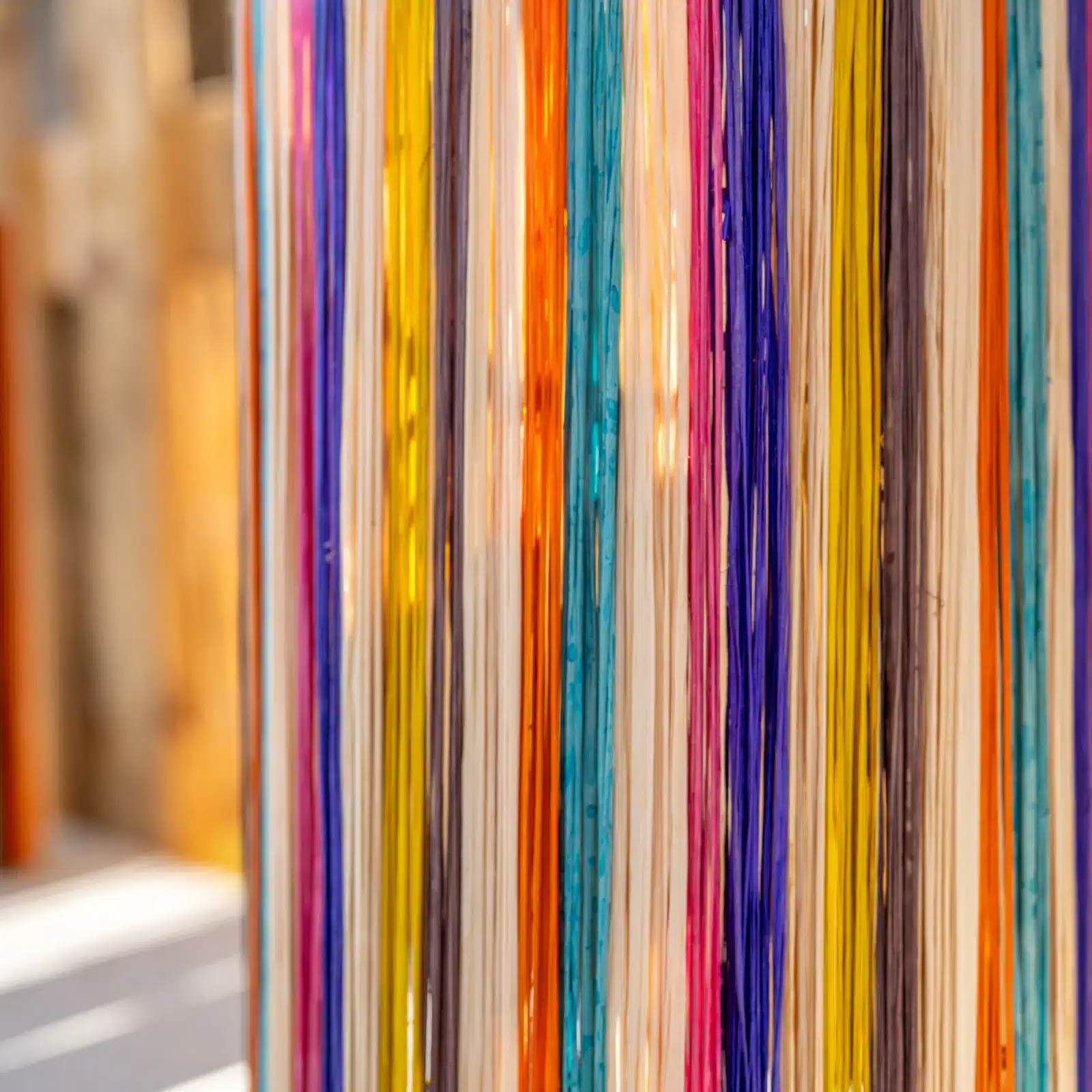 Wall Lamp with Colored Raffia - Image 6