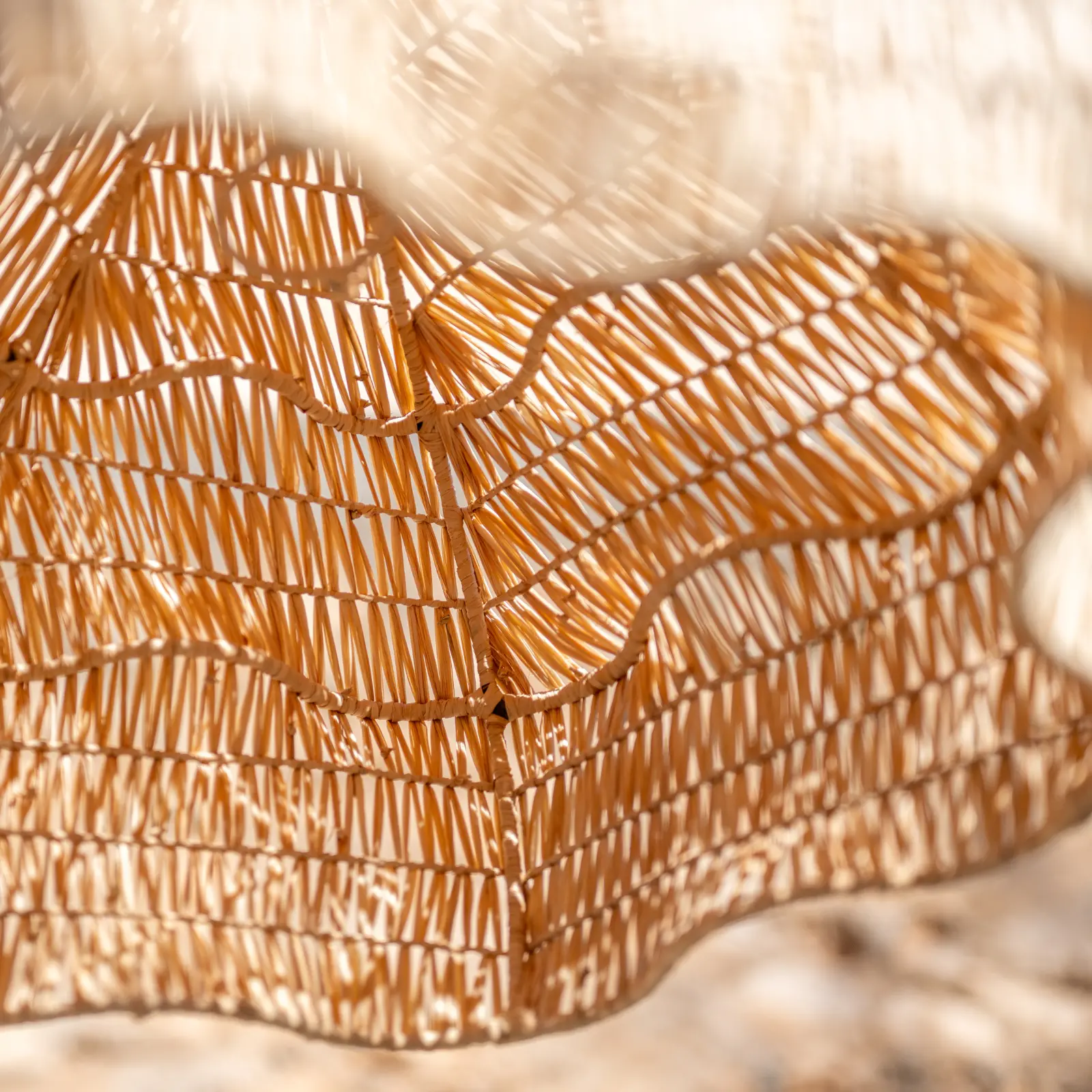 Natural Raffia Wave Lamp - Image 5