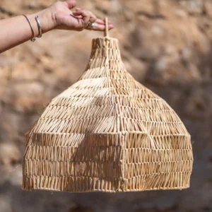 Natural Raffia Wave Lamp